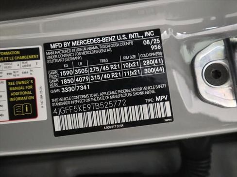 New 2026 Mercedes-Benz GLS 450 4MATIC image 34