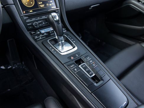 Used 2016 Porsche 911 Carrera image 36