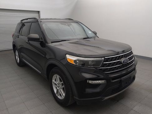 Used 2021 Ford Explorer XLT w/ Equipment Group 202A image 13