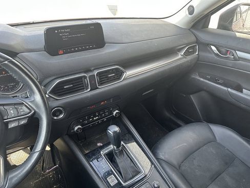 Used 2019 MAZDA CX-5 Touring image 18