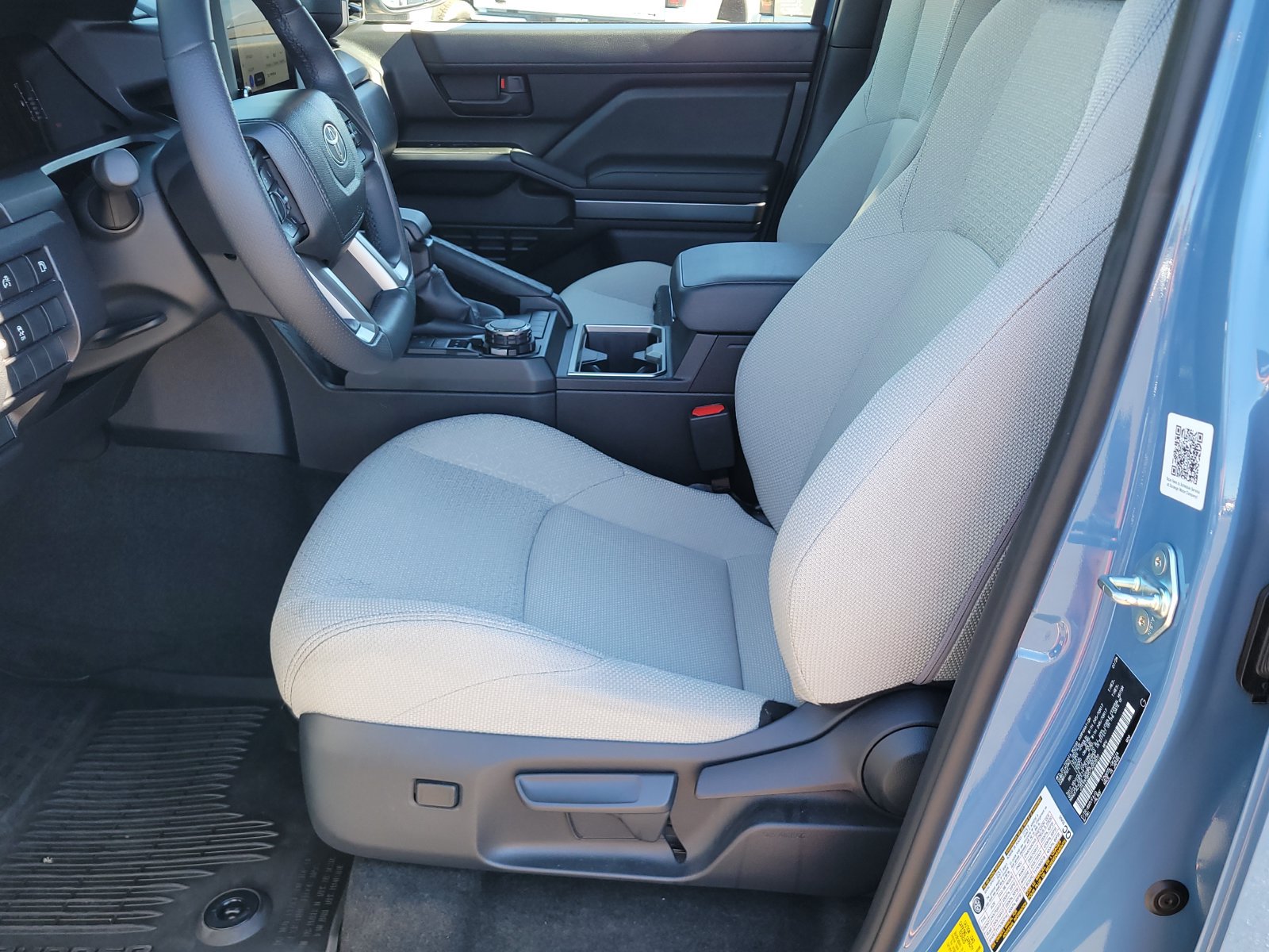 Used 2026 Toyota 4Runner SR5 AWD/4WD image 6