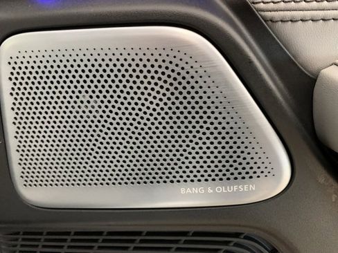 Used 2025 Acura MDX w/ Advance Package image 29