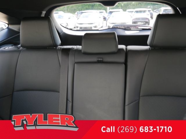 Used 2023 Toyota Venza Limited AWD/4WD image 38