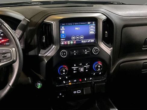 Used 2021 Chevrolet Silverado 1500 LT Trail Boss w/ Convenience Package II AWD/4WD image 30