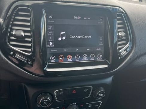 Used 2019 Jeep Compass Limited AWD/4WD image 42