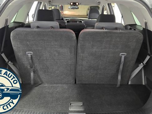 Used 2019 Kia Sorento S AWD/4WD image 33