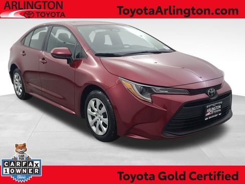 Used 2024 Toyota Corolla LE image 1