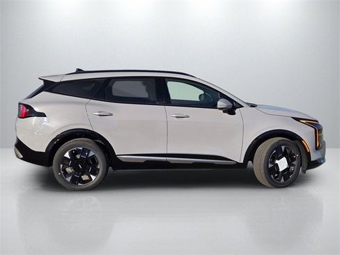 New 2026 Kia Sportage EX image 4