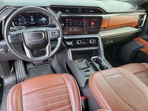 Used 2024 GMC Sierra 2500 Denali Ultimate w/ Max Trailering Package image 17