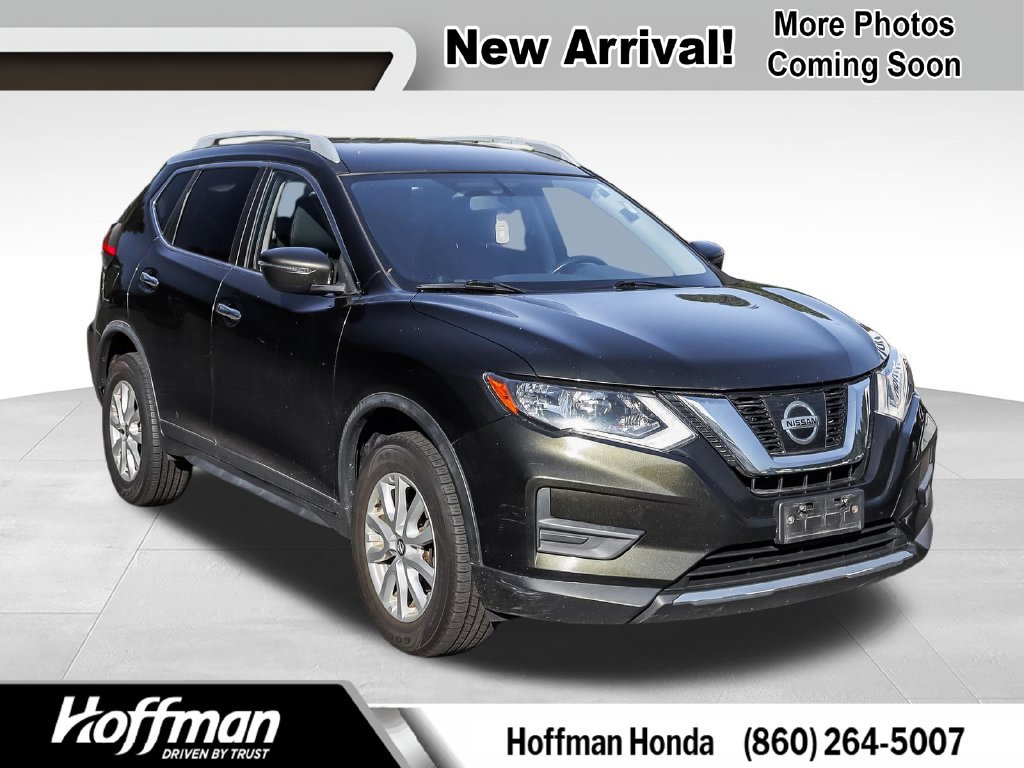 Used 2017 Nissan Rogue SV AWD/4WD image 1