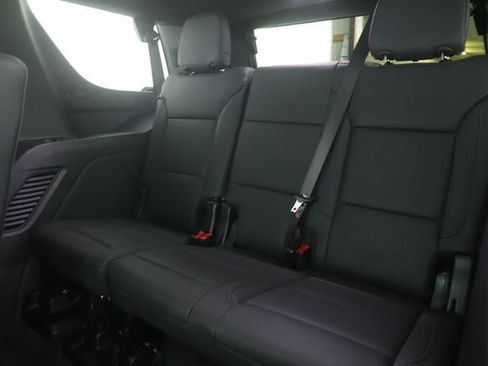 Used 2025 Chevrolet Tahoe Z71 w/ Z71 Off-Road Package image 31