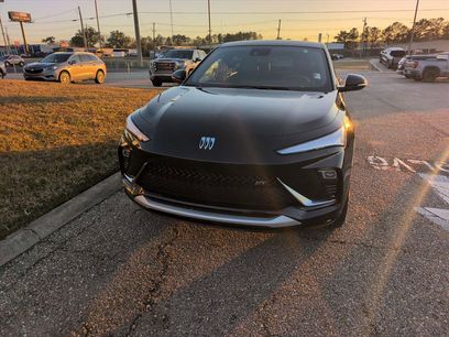 Used 2025 Buick Envista Sport Touring
