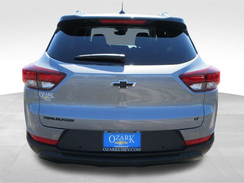 New 2026 Chevrolet TrailBlazer LT w/ Convenience Package FWD image 5