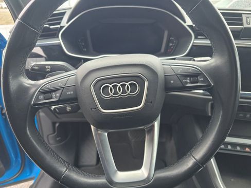 Used 2023 Audi Q3 2.0T Premium image 19