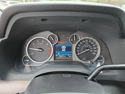 Used 2017 Toyota Tundra SR5 image 21