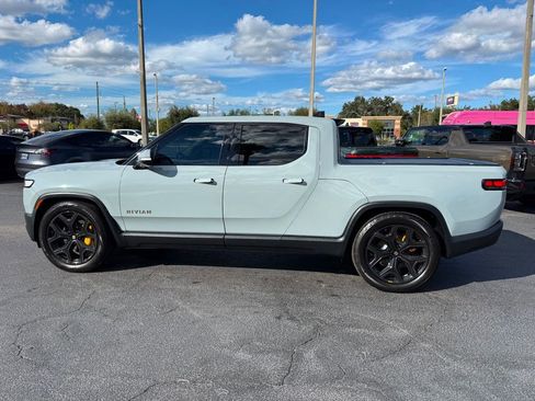 Used 2022 Rivian R1T Adventure image 8