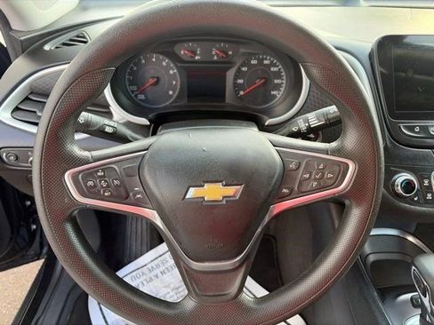 Used 2023 Chevrolet Malibu LT w/ Driver Confidence Package FWD image 16