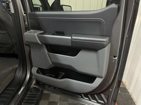 Used 2022 Ford F150 XLT w/ Equipment Group 301A Mid AWD/4WD image 40