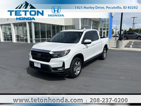Certified 2025 Honda Ridgeline RTL image 1
