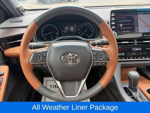 Used 2019 Toyota Avalon Limited FWD image 13