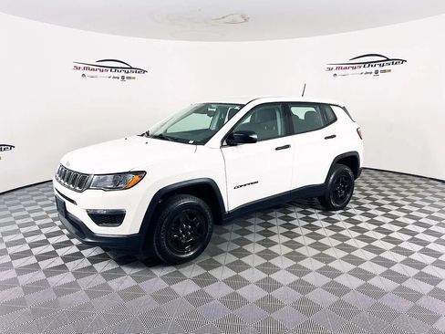 Used 2019 Jeep Compass Sport AWD/4WD image 4