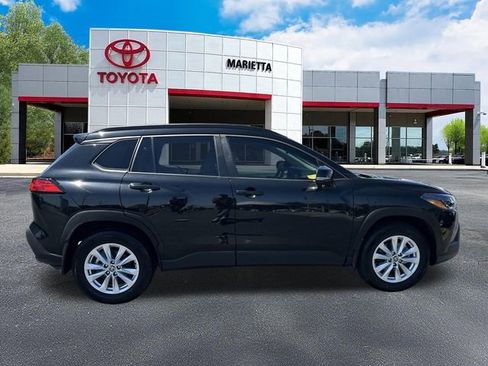 Certified 2024 Toyota Corolla Cross LE image 29