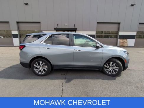 Used 2024 Chevrolet Equinox LT AWD/4WD image 6