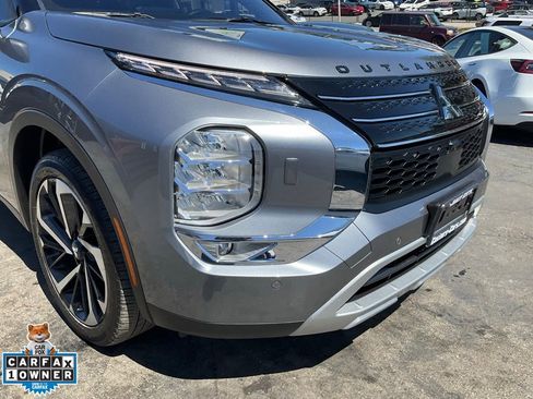 Used 2024 Mitsubishi Outlander SE image 62