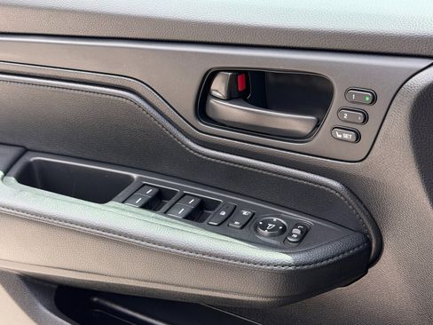 Used 2025 Honda Odyssey Sport-L image 31