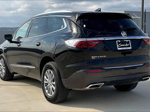Used 2024 Buick Enclave Premium image 15