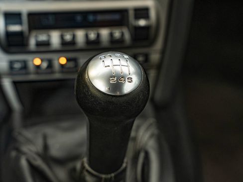 Used 2005 Porsche 911 Carrera S RWD image 41