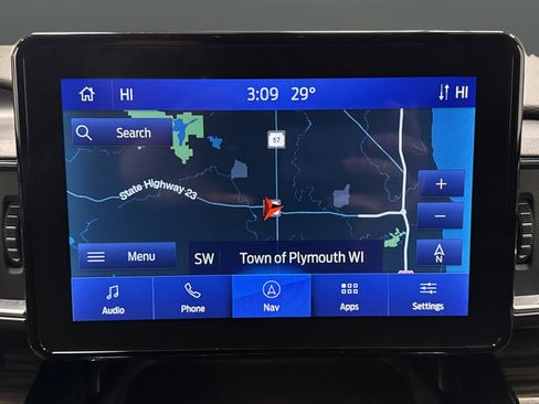 Used 2023 Ford Explorer Limited AWD/4WD image 10