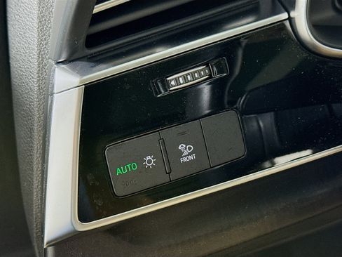 Used 2025 Audi Q7 3.0T Premium Plus w/ Premium Plus Package image 15