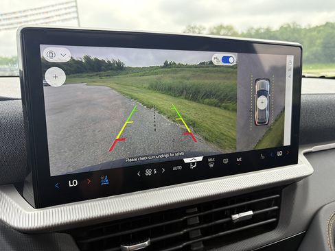 New 2026 Ford Explorer Tremor w/ Tremor Ultimate Package AWD/4WD image 38