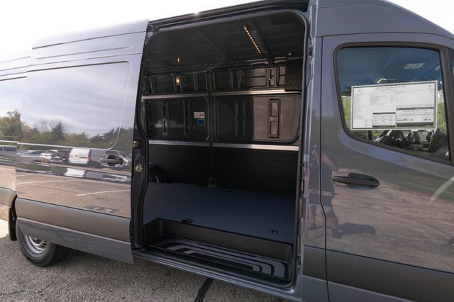 New 2026 Mercedes-Benz Sprinter 2500 image 29
