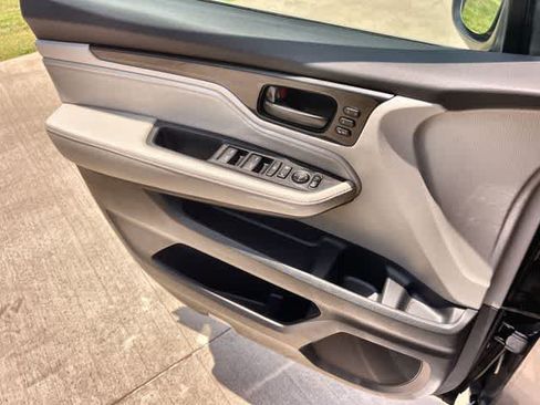 Used 2026 Honda Odyssey Touring image 30