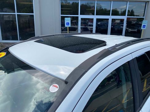 Used 2016 Jeep Compass High Altitude AWD/4WD image 5