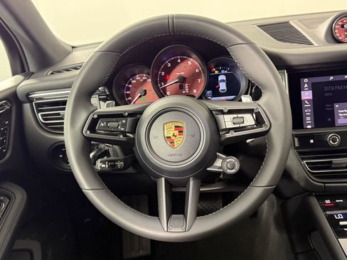 New 2026 Porsche Macan S image 18