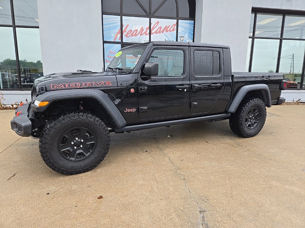 Used 2023 Jeep Gladiator Mojave w/ Cold Weather Group AWD/4WD image 4