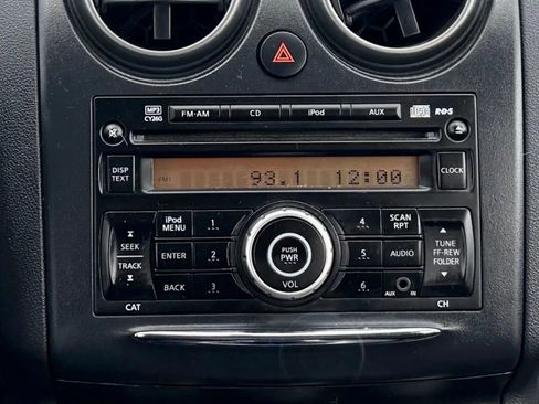 Used 2012 Nissan Rogue S image 15