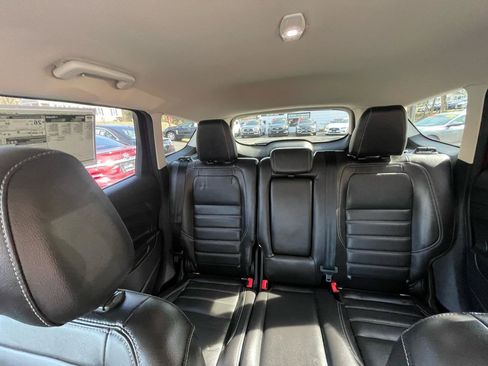 Used 2017 Ford Escape Titanium image 20