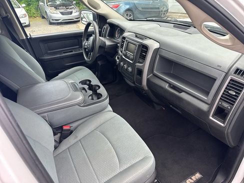 Used 2018 RAM 1500 Express w/ Express Value Package AWD/4WD image 15