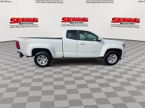 Used 2022 Chevrolet Colorado LT w/ Fleet Safety Package image 10