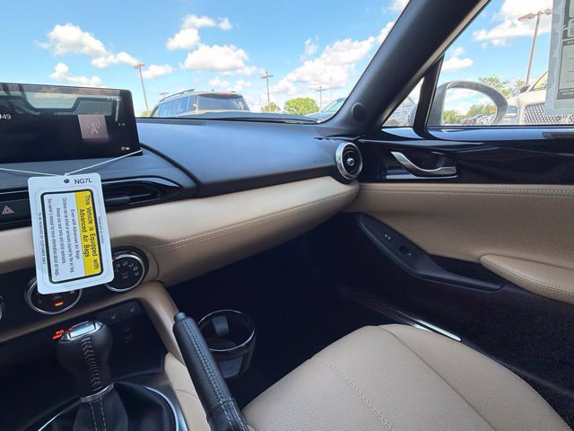 New 2026 MAZDA MX-5 Miata Grand Touring w/ Weather Package RWD image 18