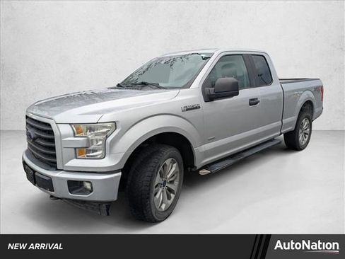 Used 2017 Ford F150 XL w/ Equipment Group 101A Mid AWD/4WD image 1