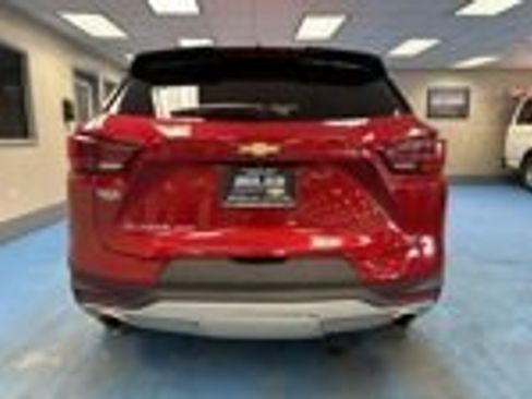 Used 2025 Chevrolet Blazer LT image 8