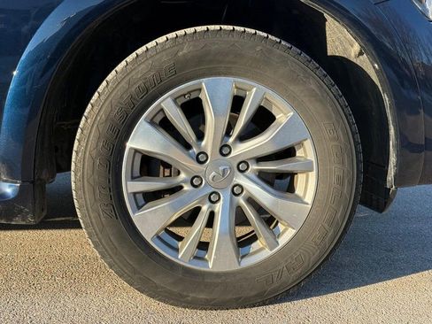 Used 2017 INFINITI QX80 Base w/ Driver Assistance Package image 9