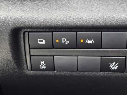 Certified 2025 Nissan Versa S w/ Trunk Package FWD image 27
