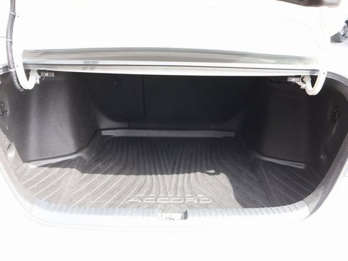 Used 2023 Honda Accord Sport image 15