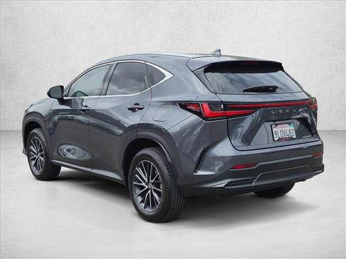 Used 2024 Lexus NX 250 FWD w/ Cold Area Package image 8